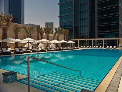 Courtyard By Marriott Doha City Center Bagian luar foto